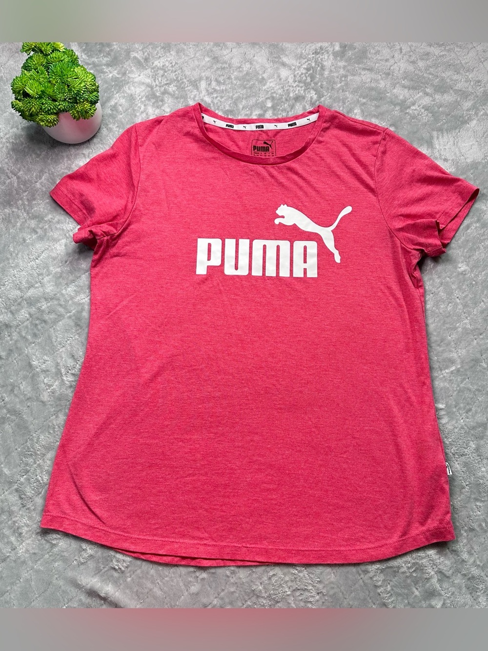 Puma Women's Hot Pink Logo Short Sleeve Tee